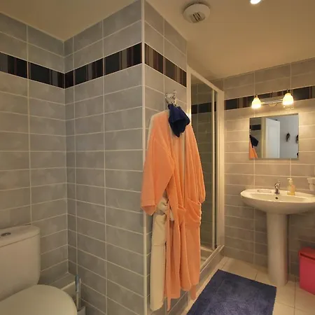Апартаменты Deux Chambres Avec Piscine - Roi Albert Ier Канны