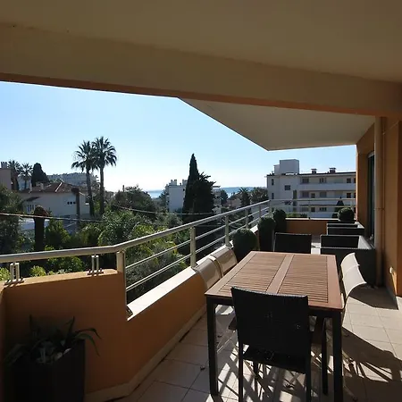 Deux Chambres Avec Piscine - Roi Albert Ier